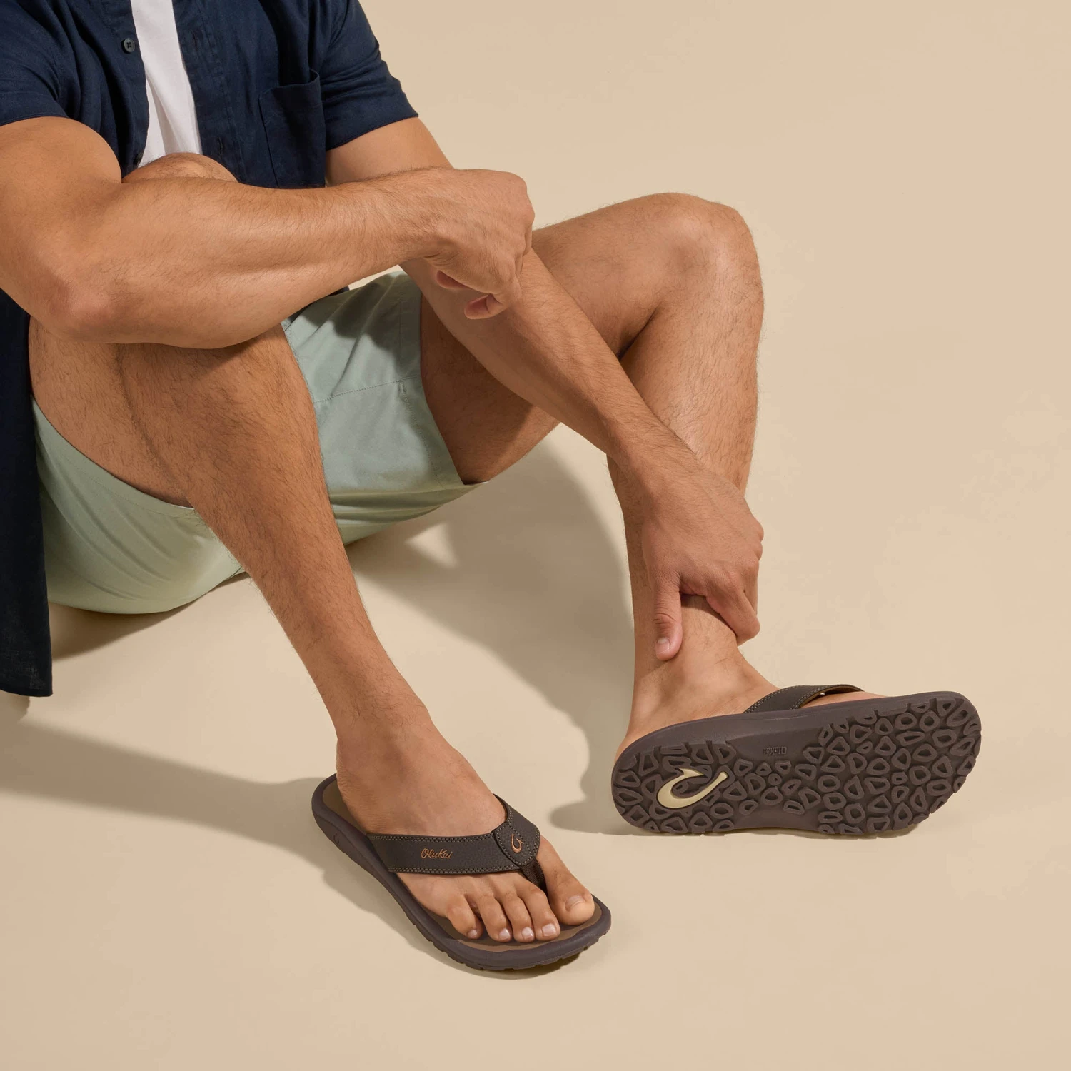 OluKai 'Ohana – Dark Java / Ray - Image 6