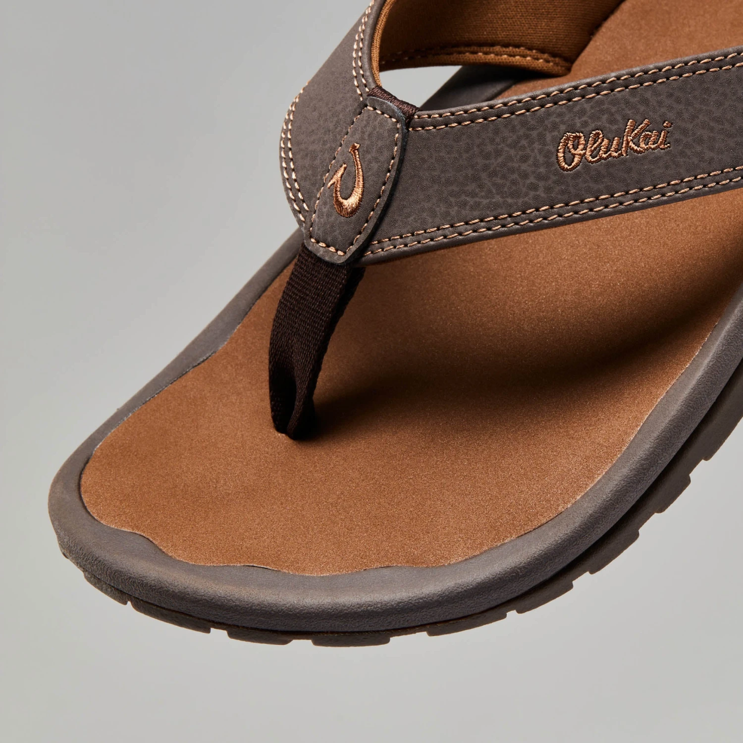 OluKai 'Ohana – Dark Java / Ray - Image 3