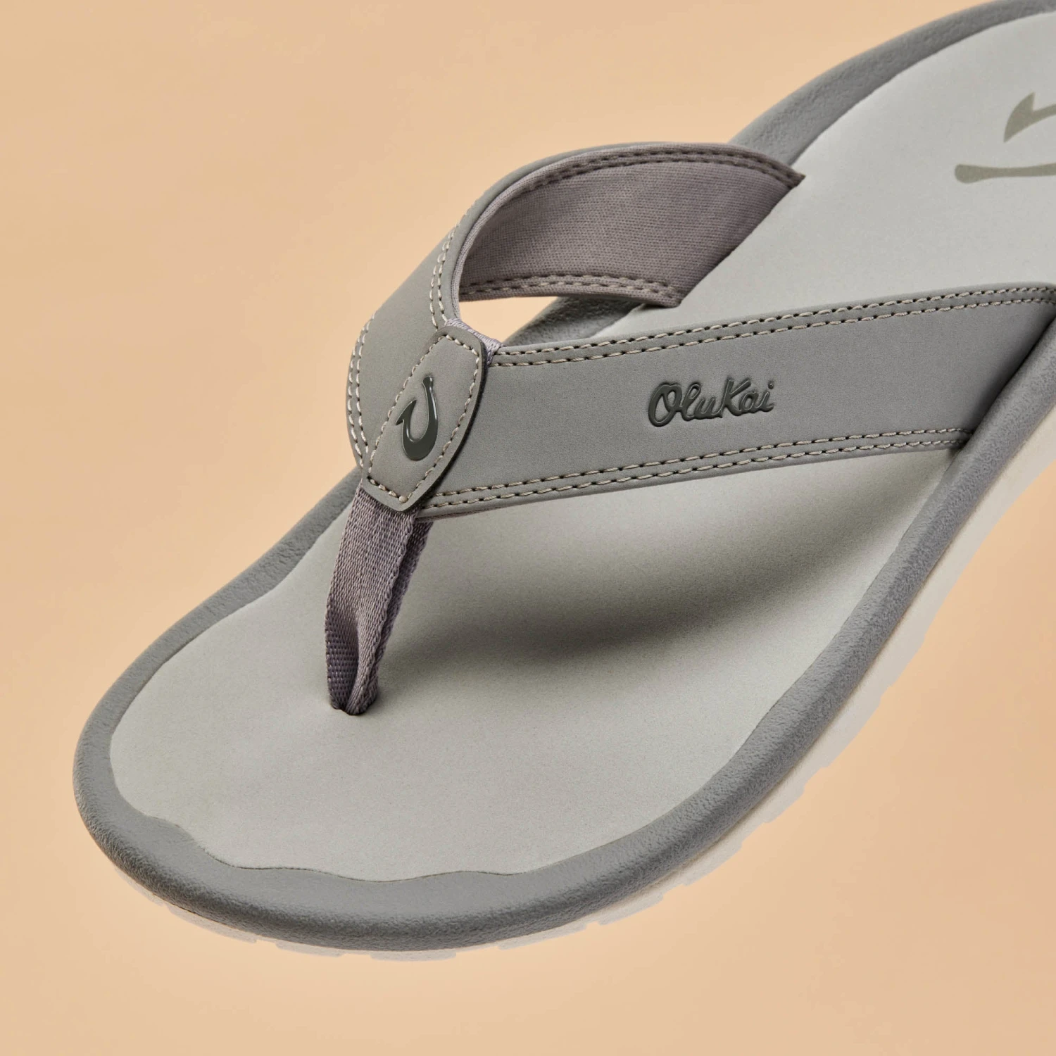 OluKai 'Ohana – Graphite - Image 3