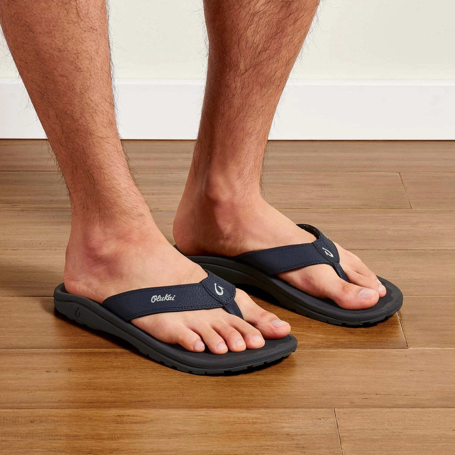 OluKai 'Ohana – Blue Depth / Dark Shadow - Image 2