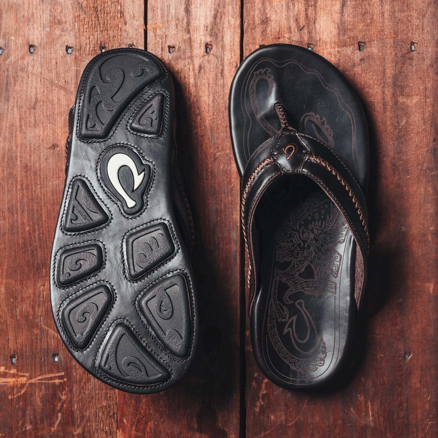 OluKai Mea Ola – Dark Java - Image 9