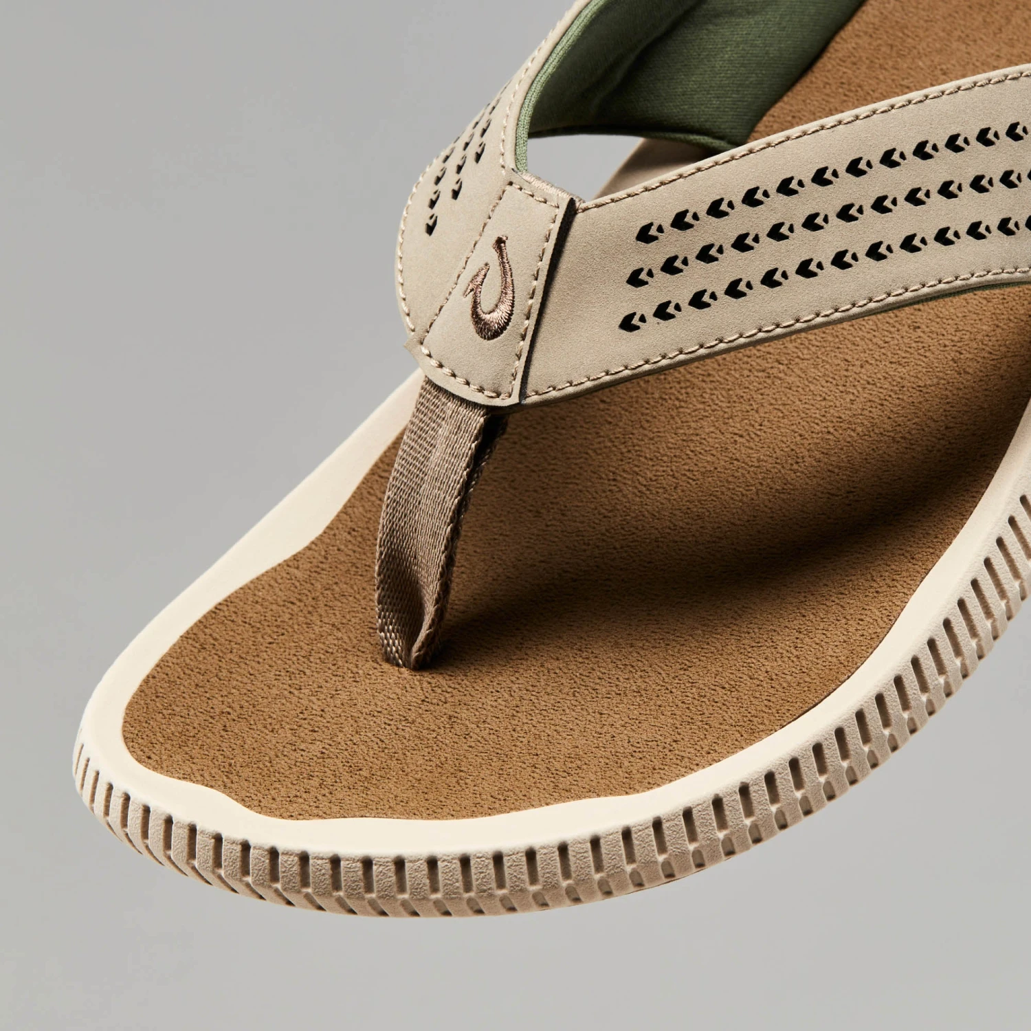OluKai Ulele – Clay / Mustang - Image 3