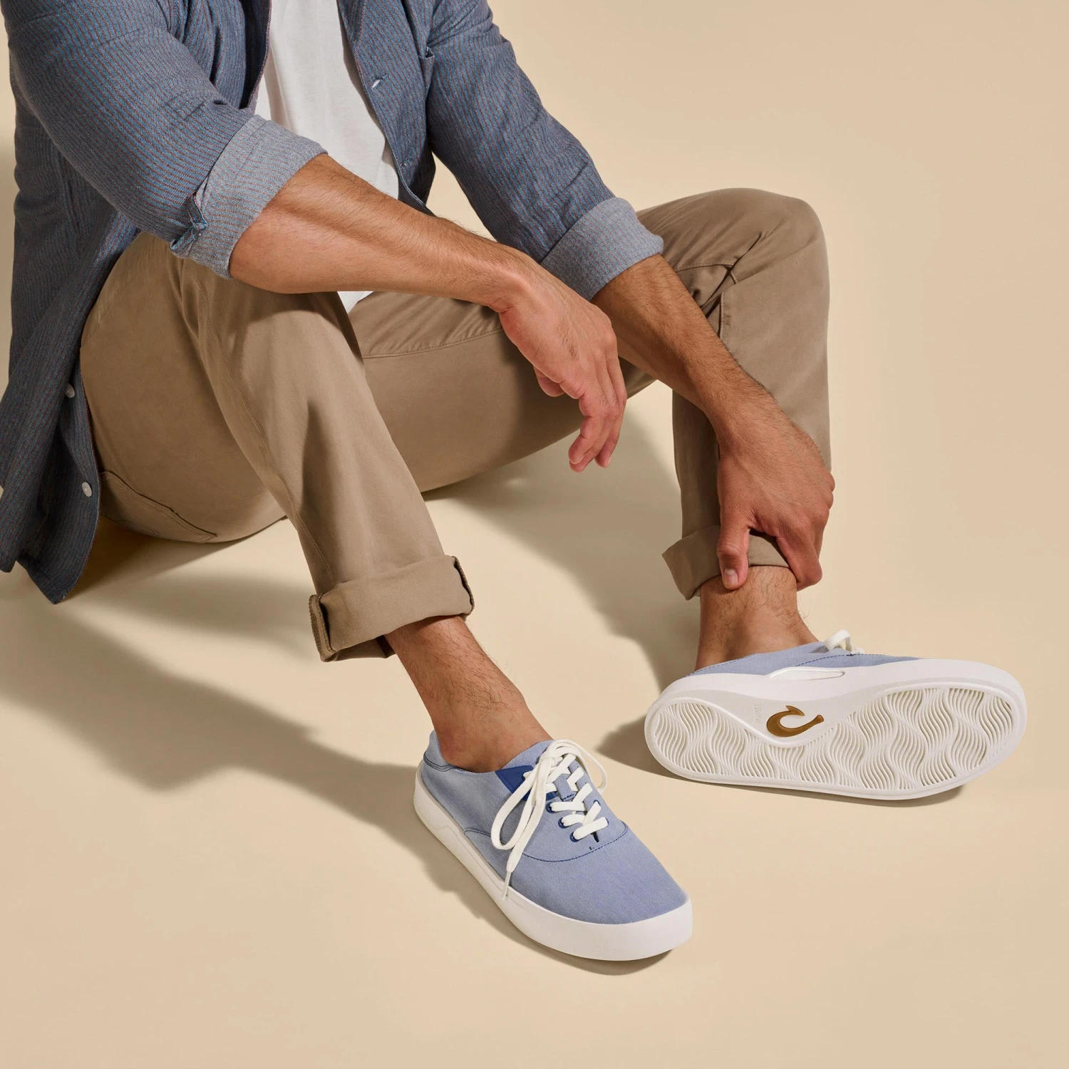 OluKai Tradewind – Navy - Image 3