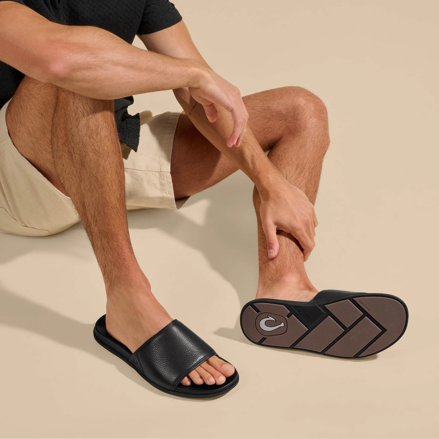 OluKai 'Ōlali Slide – Black / Black - Image 3