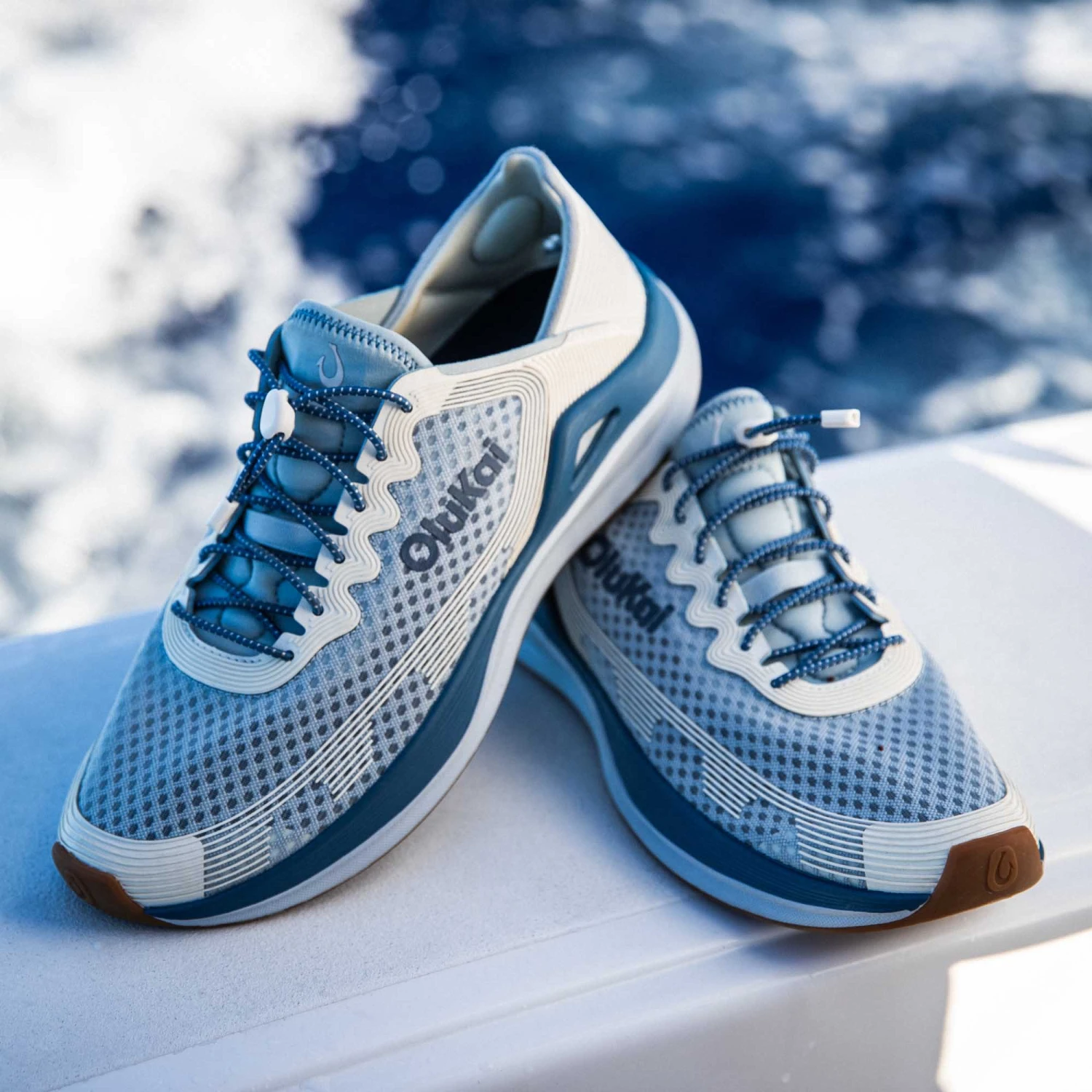 OluKai 'Ahi – Blue Pearl / White Sand - Image 7
