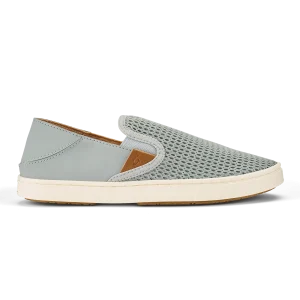 OluKai Pehuea – Pale Grey