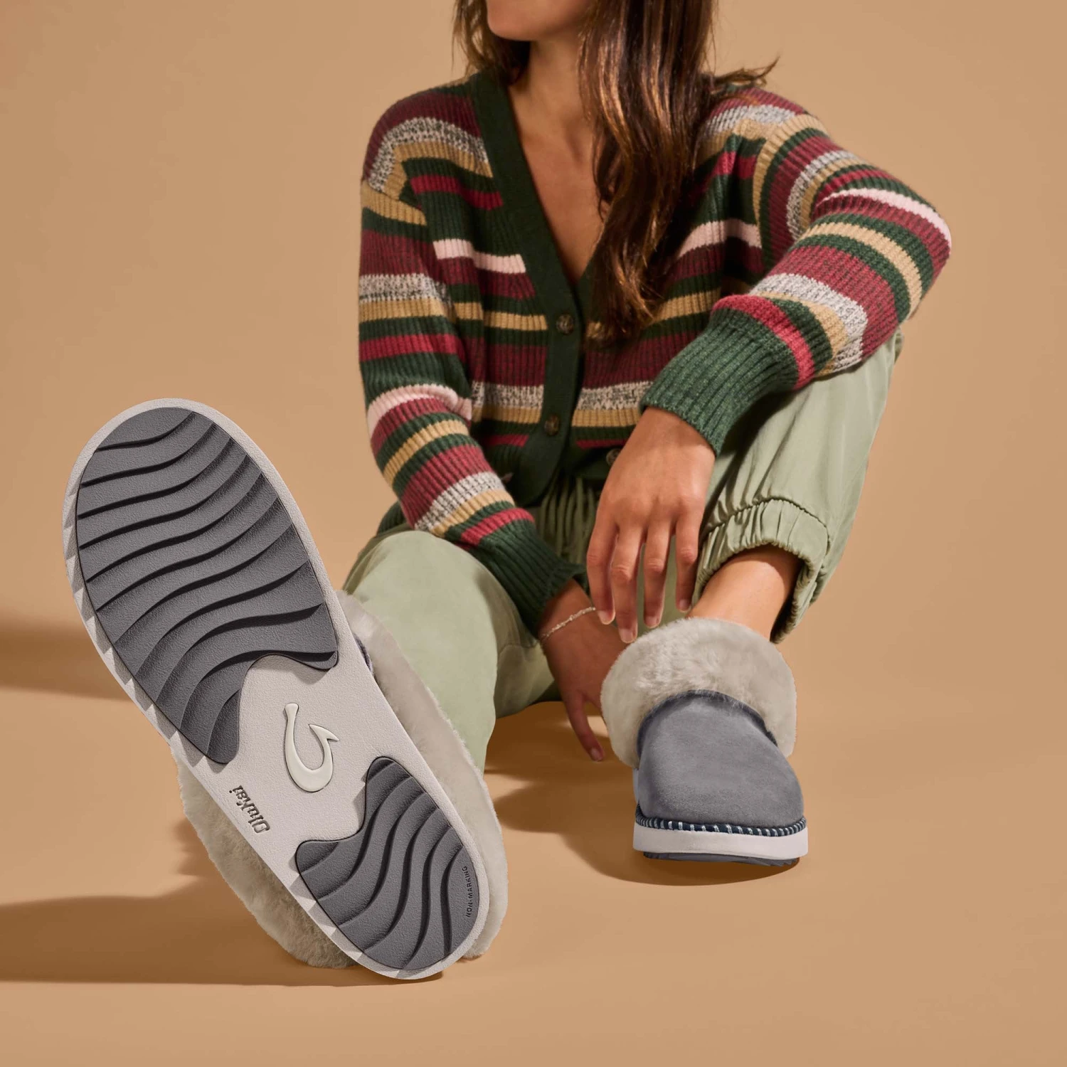 OluKai Ku'i – Fog / Mist Grey - Image 5