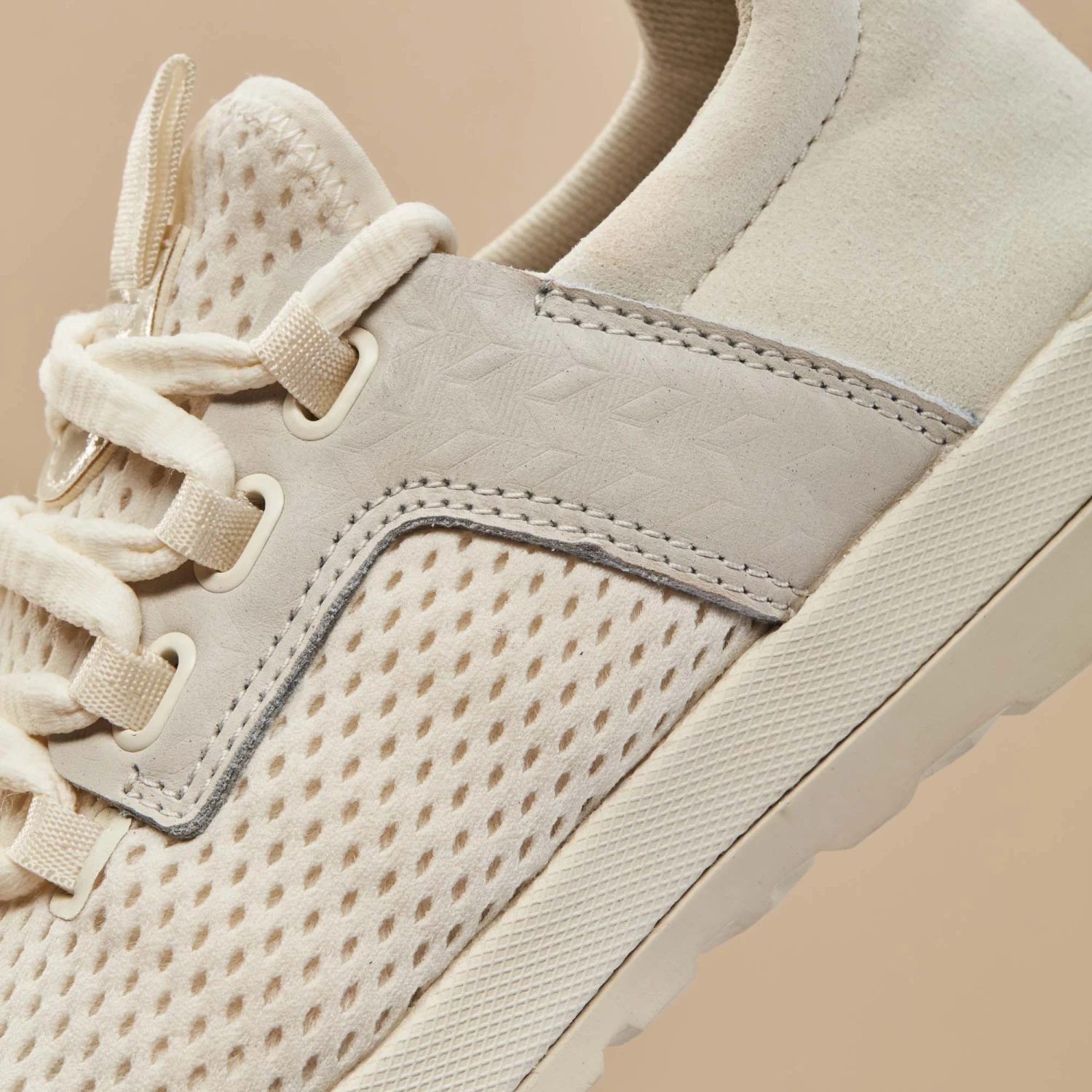 OluKai Wailuku – Off White - Image 3