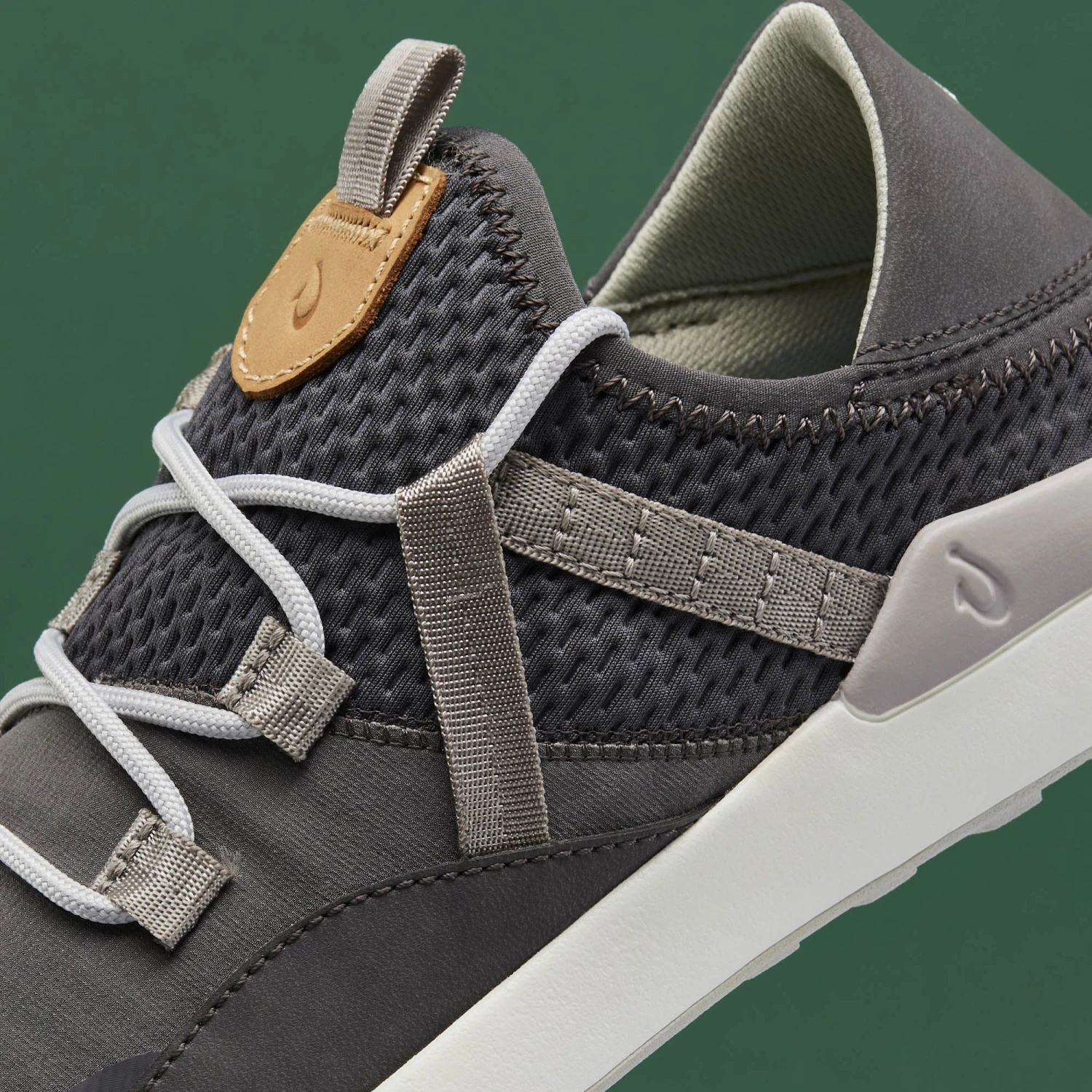 OluKai Kawela – Pavement / Mist Grey - Image 4
