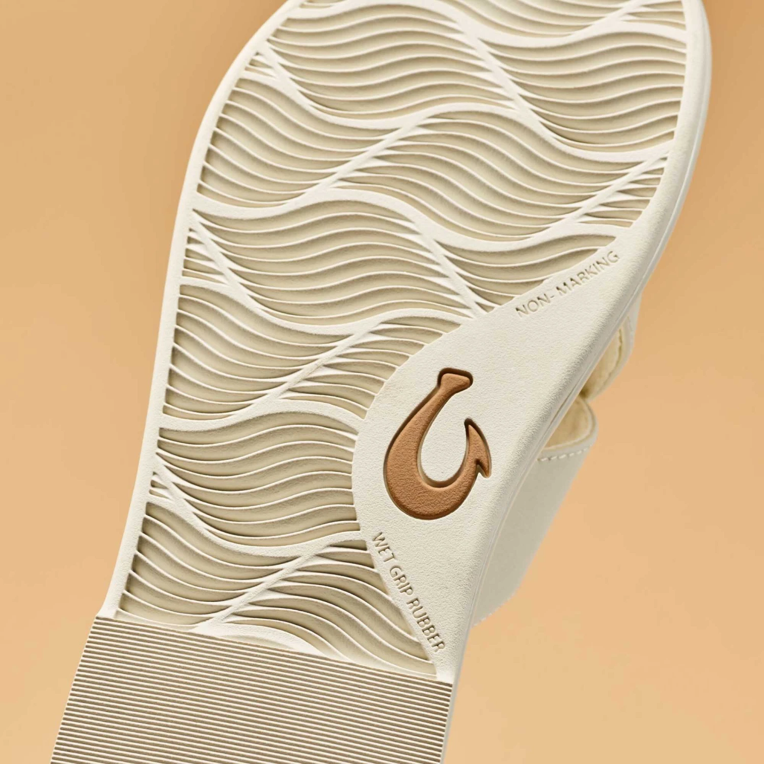 OluKai La'i Slide – White Sand - Image 6
