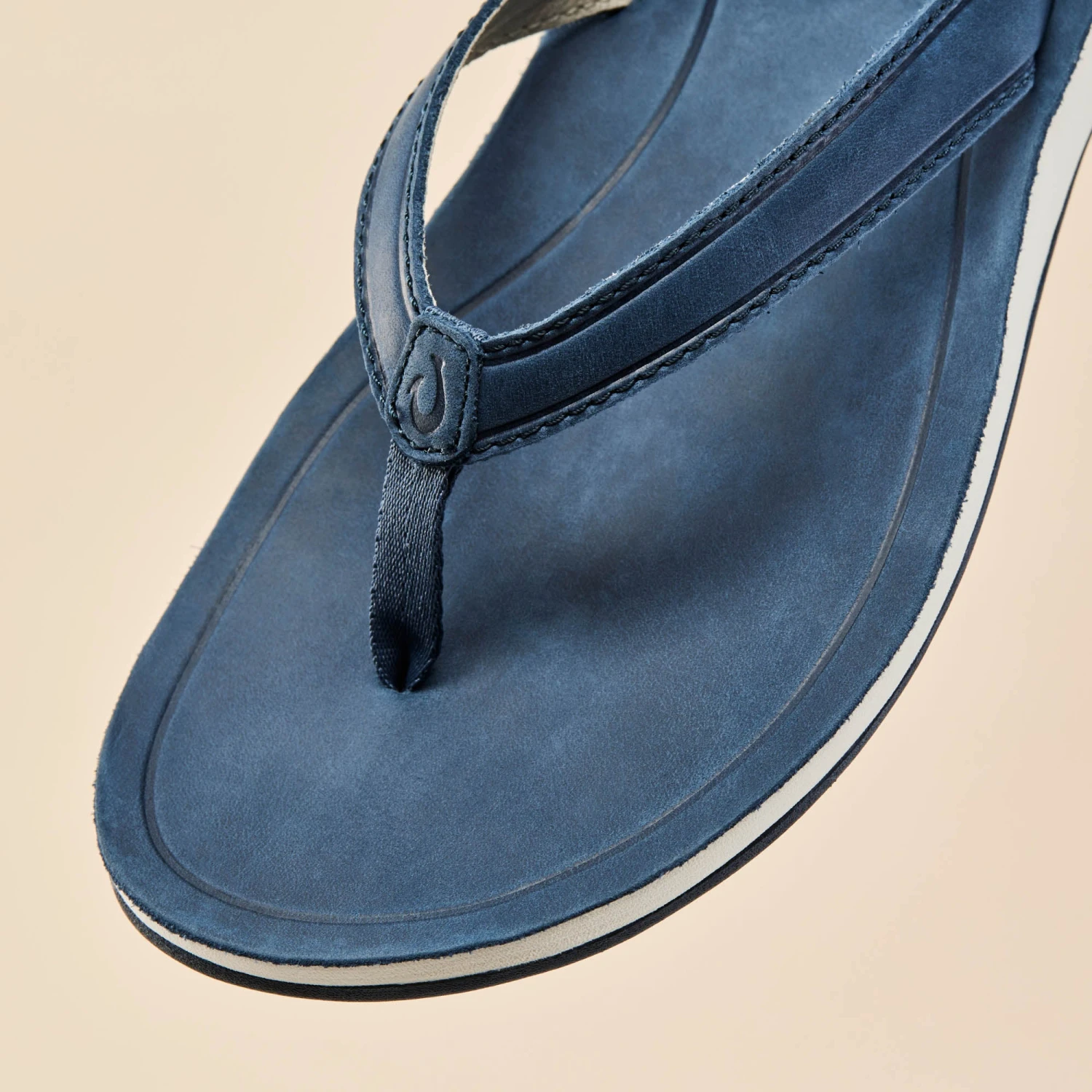 OluKai Southshore – Mood Indigo - Image 3