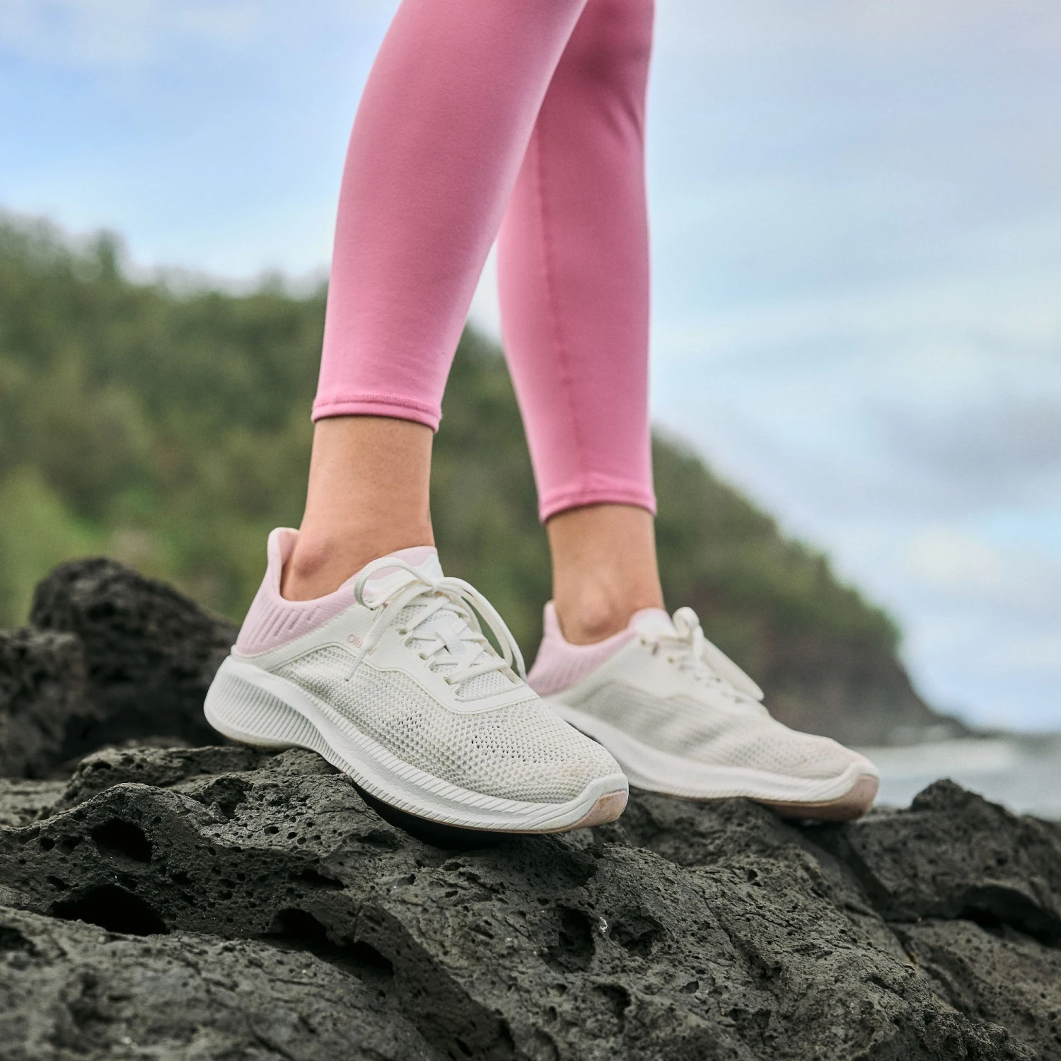 OluKai Island Hopper – Bright White / Cotton Candy - Image 2